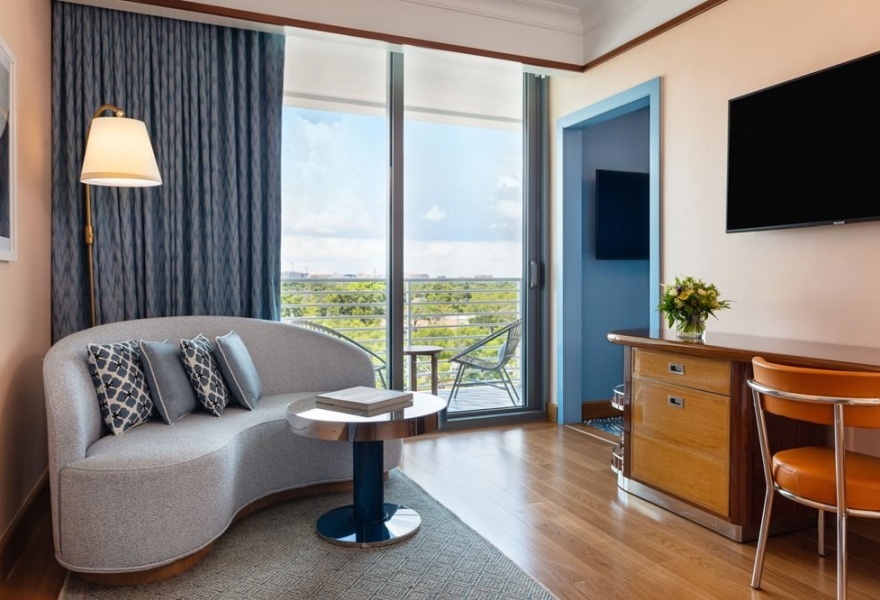 Mr C Coconut Grove Hotel Breathtaking Views and Bespoke Comfort 8