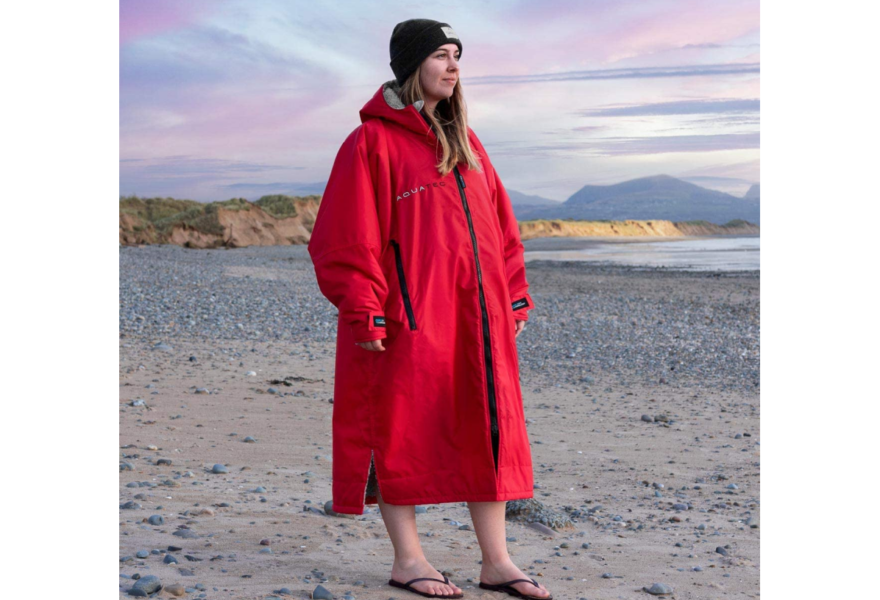 Stay Warm and Dry with AQUATEC Surf Poncho Changing Robe for Water Sports 5